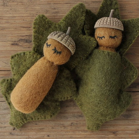 felt acorn babies - small world play 