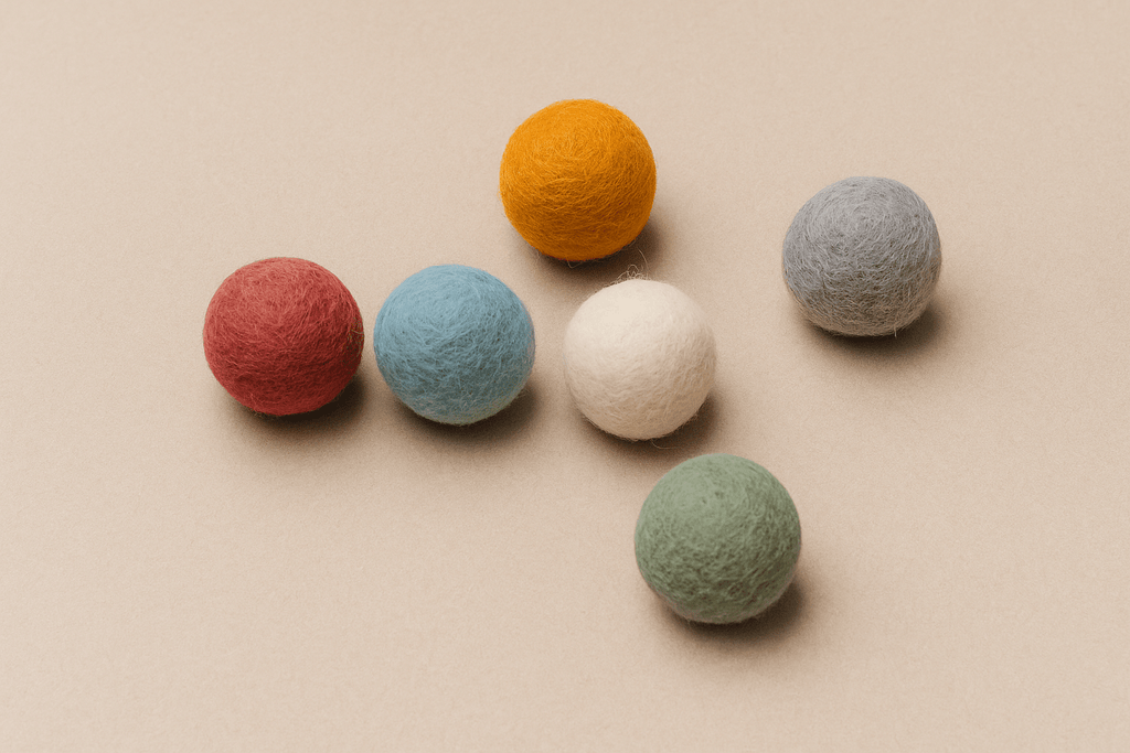 Earth Felt Balls 3.5cm (6 - piece) - Wattle&Clay