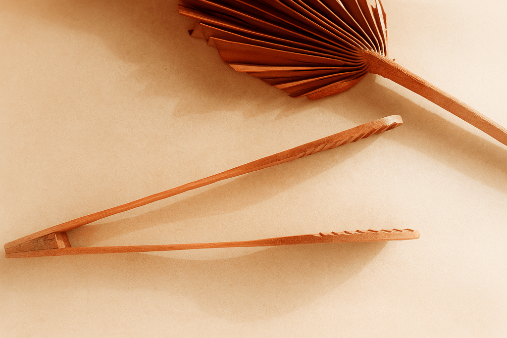 Papoose Wooden Tongs - Small Parts Play - Wattle&Clay