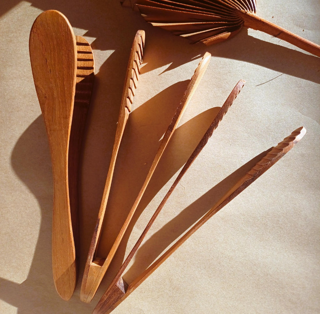 Papoose Wooden Tongs - Small Parts Play - Wattle&Clay