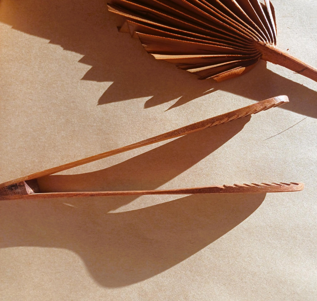 Papoose Wooden Tongs - Small Parts Play - Wattle&Clay